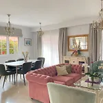 Vila With Heated Private Pool, Sea View& Turkish Sauna *