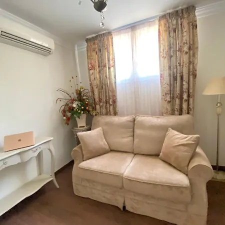 With Heated Private Pool, Sea View& Turkish Sauna Villa Benalmádena