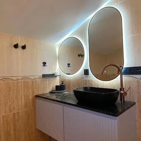 With Heated Private Pool, Sea View& Turkish Sauna * Benalmádena